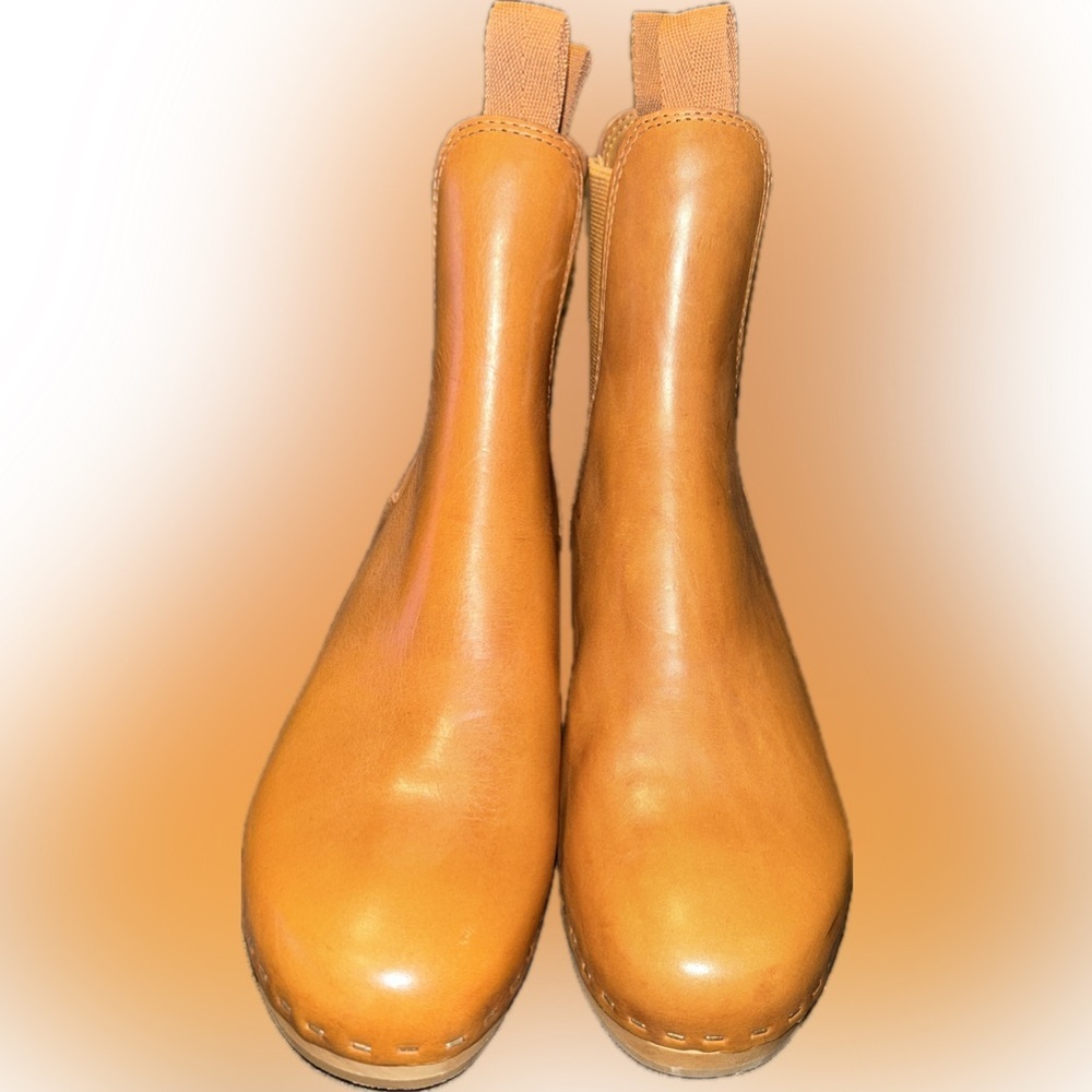 NWOB Loeffler Randall Annabelle Tan Leather Chelsea Boots Wood Clog Block Heel 7 - Picture 3 of 12